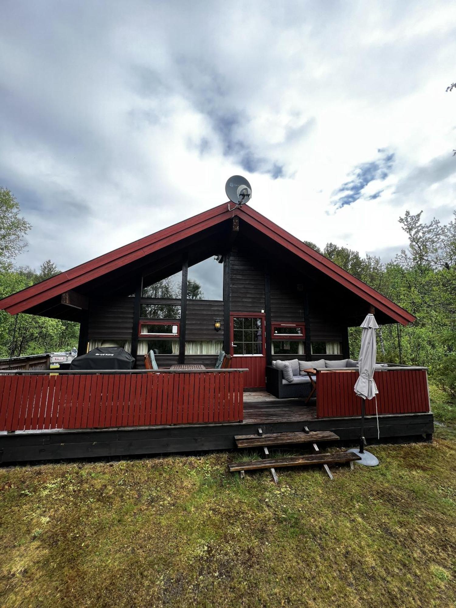 Koselig Hytte Med Usjenert Og Solrik Beliggenhet Geilo Extérieur photo