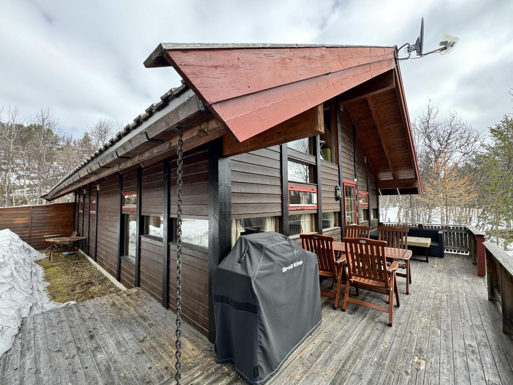 Koselig Hytte Med Usjenert Og Solrik Beliggenhet Geilo Extérieur photo