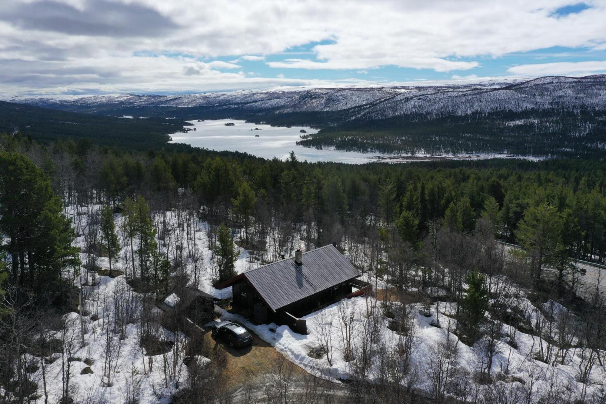 Koselig Hytte Med Usjenert Og Solrik Beliggenhet Geilo Extérieur photo